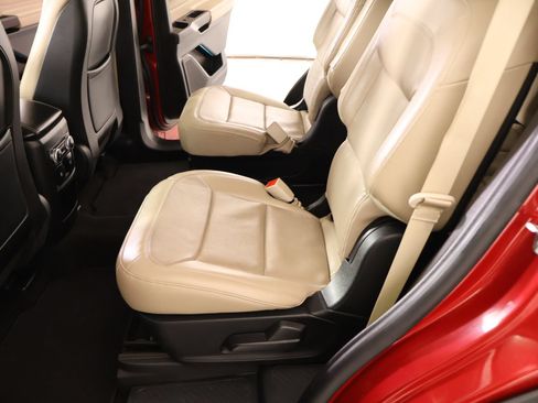 Used 2020 Ford Explorer Limited RWD image 13