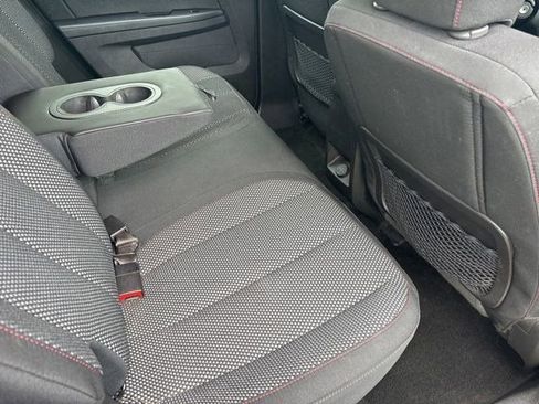 Used 2017 Chevrolet Equinox LS FWD image 31