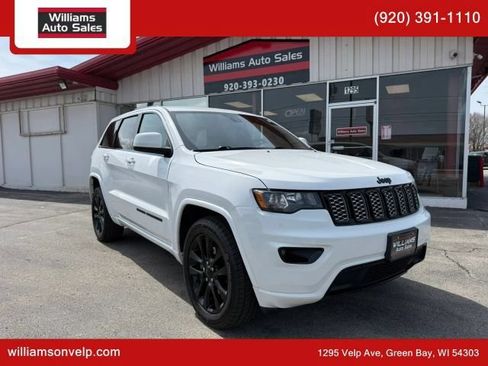 Used 2019 Jeep Grand Cherokee Altitude AWD/4WD image 1