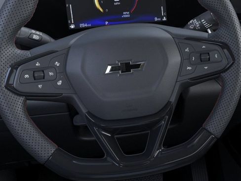 New 2026 Chevrolet Trax RS w/ Sunroof Package FWD image 22