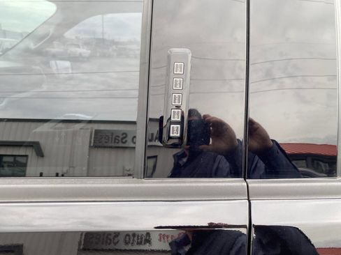 Used 2023 Ford F150 XLT w/ Equipment Group 302A High image 13