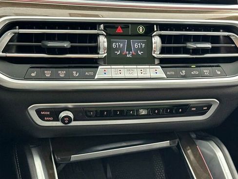 Used 2023 BMW X6 xDrive40i w/ M Sport Package image 23