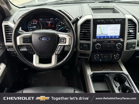 Used 2021 Ford F250 Lariat w/ Lariat Ultimate Package AWD/4WD image 14