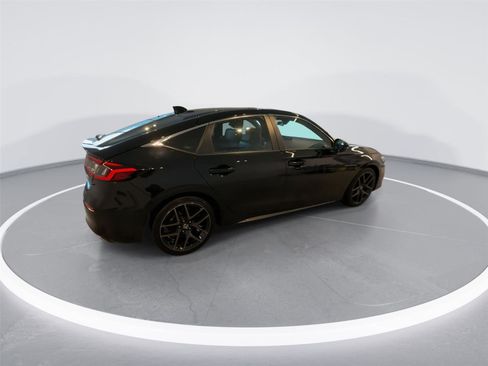 Used 2024 Honda Civic Sport Touring image 8