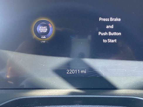 Certified 2023 Jeep Grand Cherokee Laredo w/ Luxury Tech Group I AWD/4WD image 30