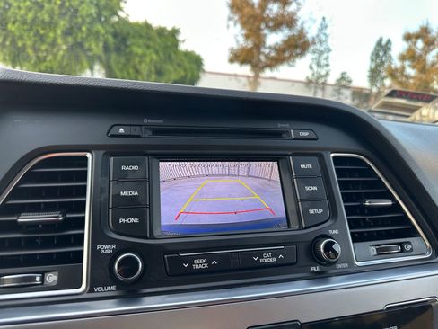 Used 2015 Hyundai Sonata SE w/ Option Group 09 image 6