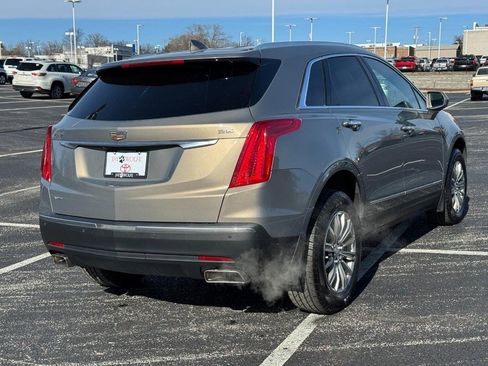 Used 2019 Cadillac XT5 Luxury image 3