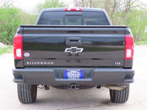 Used 2018 Chevrolet Silverado 1500 LTZ Z71 AWD/4WD image 16