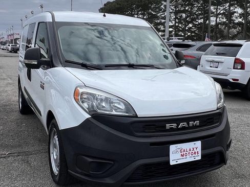 Used 2019 RAM ProMaster City Tradesman image 3