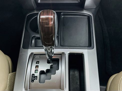 Used 2018 Toyota 4Runner Limited RWD image 24