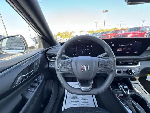 New 2026 Buick Envista Preferred image 14