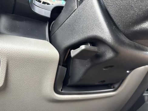 Used 2018 Ford F150 XLT image 24