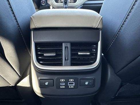 Used 2025 Subaru Outback Limited w/ Popular Package #2 AWD/4WD image 15