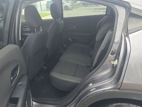 Used 2021 Honda HR-V EX image 11