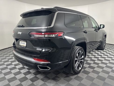 Used 2024 Jeep Grand Cherokee L Overland image 3