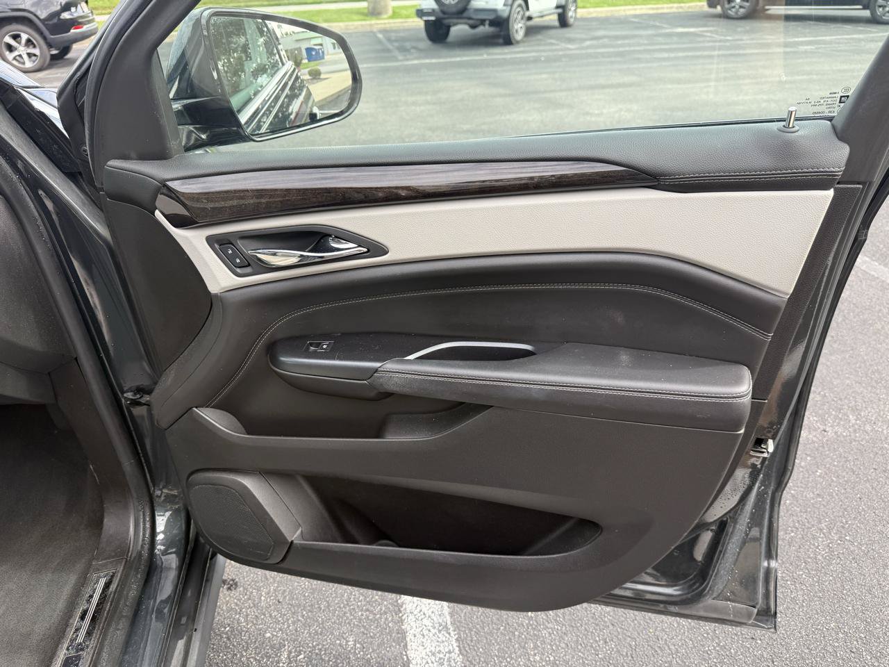 Used 2014 Cadillac SRX Performance w/ Driver Awareness Package FWD image 21