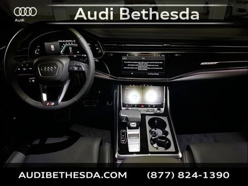 New 2026 Audi SQ8 Prestige image 11