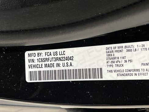 Used 2024 RAM 1500 Laramie image 41