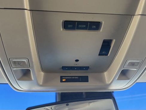 Used 2016 GMC Sierra 1500 SLT w/ Texas SLT Premium Package image 30