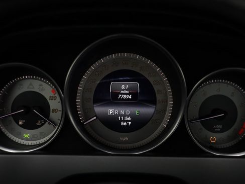 Used 2014 Mercedes-Benz C 250 Sedan image 7