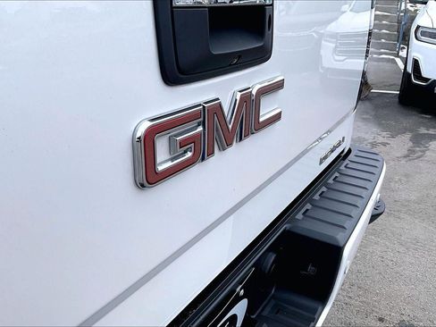 Used 2017 GMC Sierra 1500 Denali w/ Denali Ultimate Package image 25