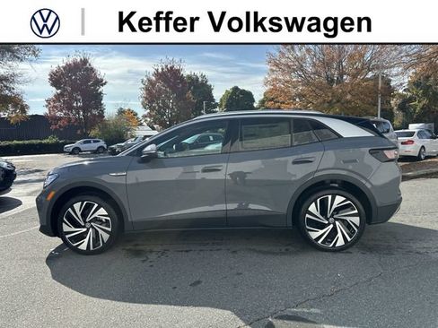 New 2025 Volkswagen ID.4 Pro S Plus AWD/4WD image 2