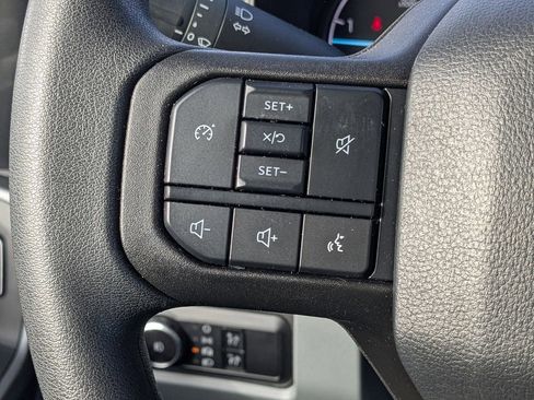 Used 2025 Ford F250 XLT image 24