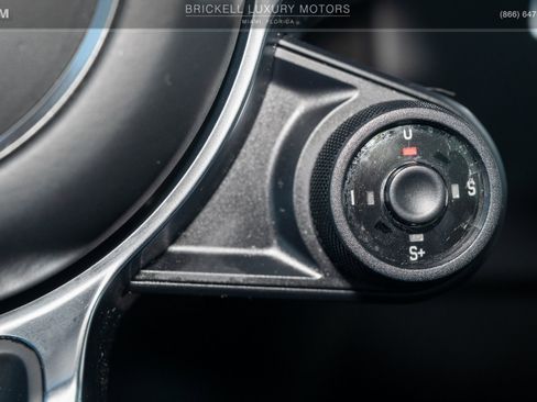 Used 2020 Porsche Cayenne image 35