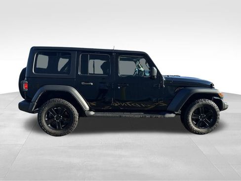 Used 2022 Jeep Wrangler Unlimited Sport image 9