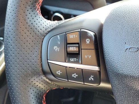 Certified 2024 Ford Escape ST-Line w/ Tech Pack #1 AWD/4WD image 17