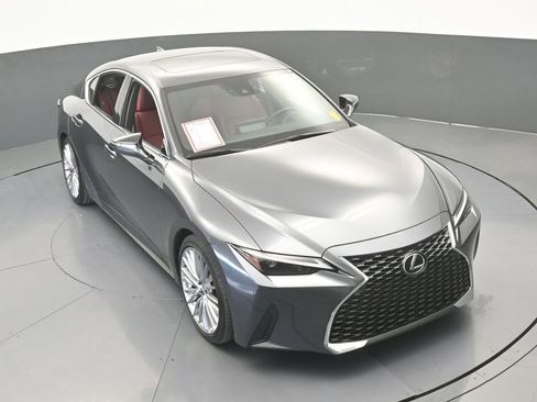 Used 2025 Lexus IS 300 w/ Premium Package image 59