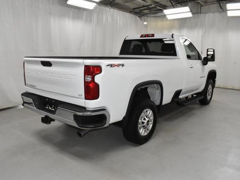 Used 2024 Chevrolet Silverado 2500 LT w/ Snow Plow Prep/Camper Package image 5