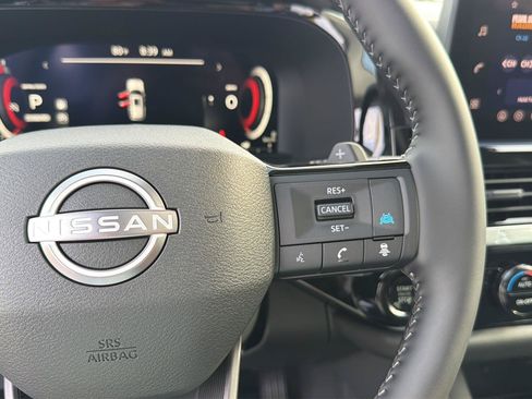 New 2026 Nissan Pathfinder SL w/ SL Premium Package FWD image 22