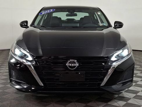 Used 2023 Nissan Altima 2.5 SV w/ SV Premium Package AWD/4WD image 5