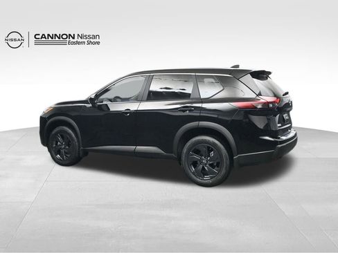 New 2026 Nissan Rogue SV image 3