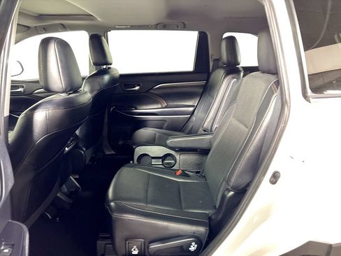 Used 2019 Toyota Highlander Limited AWD/4WD image 21
