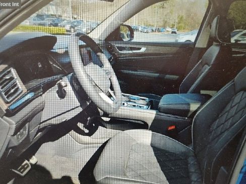 Used 2026 Volkswagen Atlas SEL Premium R-Line image 2