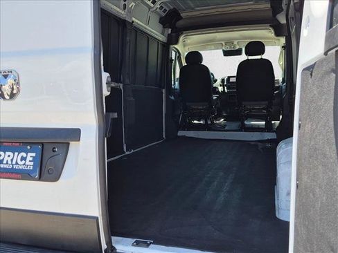Used 2023 RAM ProMaster 2500 FWD image 7
