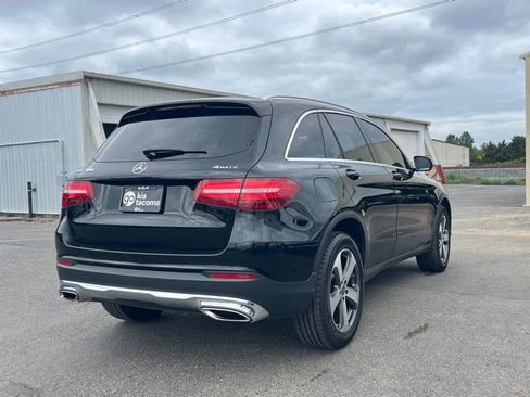 Used 2018 Mercedes-Benz GLC 300 4MATIC image 7
