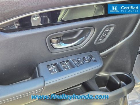 Certified 2025 Honda Pilot Touring image 25