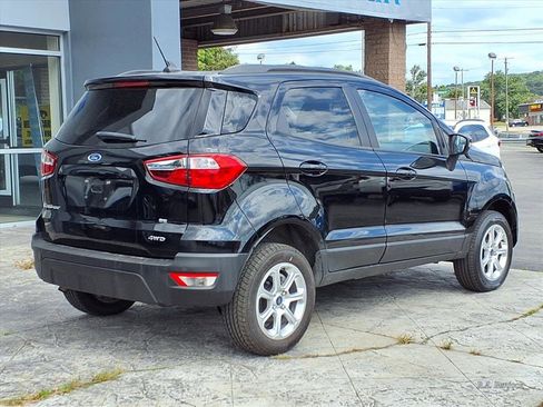 Used 2021 Ford EcoSport SE image 3