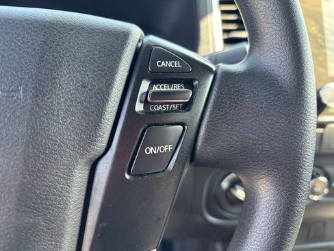 Certified 2023 Nissan Frontier SV AWD/4WD image 21