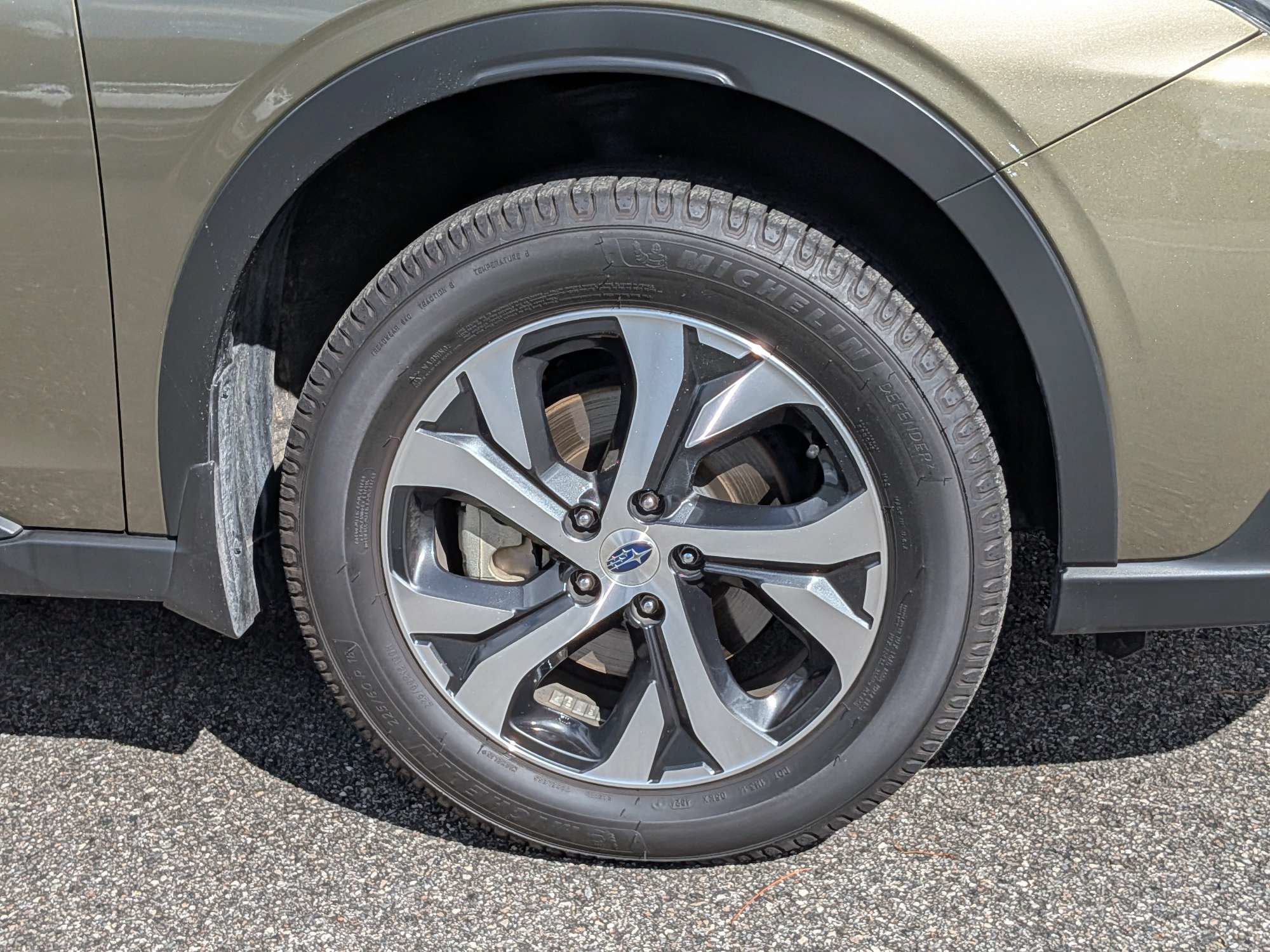 Certified 2022 Subaru Outback Touring AWD/4WD image 10