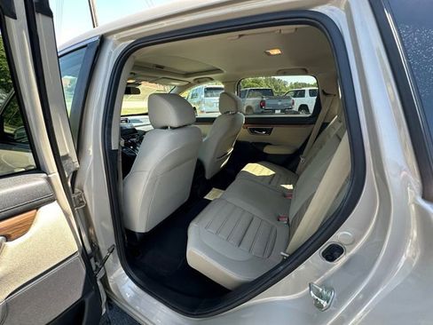 Used 2019 Honda CR-V EX image 18