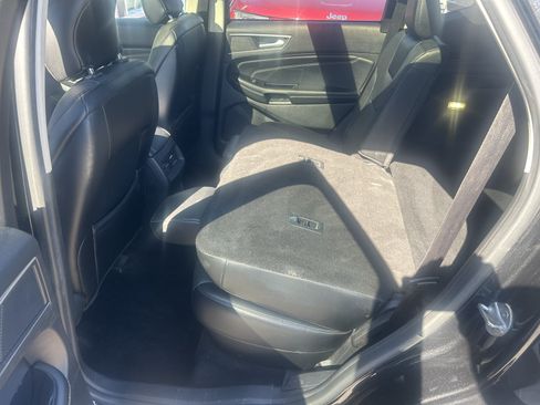 Used 2015 Ford Edge Titanium w/ Equipment Group 301A AWD/4WD image 18