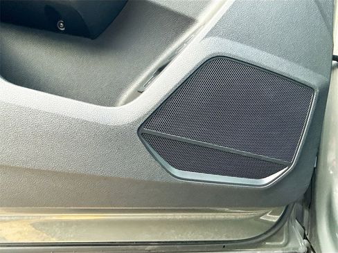 Used 2023 Audi Q3 2.0T Premium Plus w/ Premium Plus Package image 19