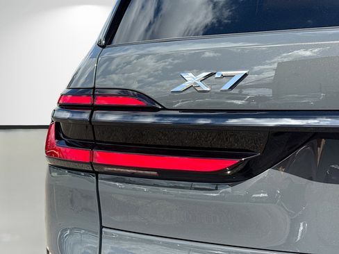 New 2026 BMW X7 xDrive40i w/ Executive Package image 10