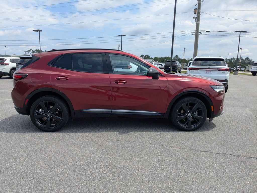 Used 2023 Buick Envision Essence w/ Sport Touring Package AWD/4WD image 3