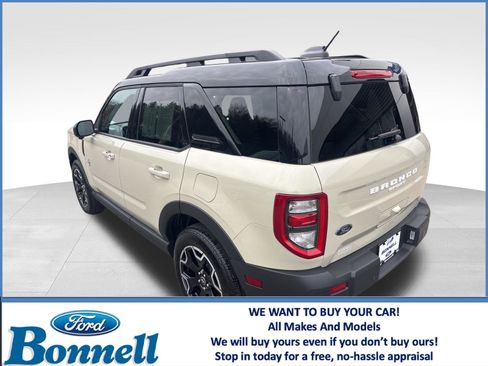 Used 2025 Ford Bronco Sport Outer Banks w/ Outer Banks Tech Package+ image 3