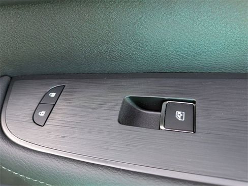 New 2025 Nissan Armada SL w/ Captain's Chari Seat Package image 34